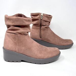 BZees Berkley Light Brown Microfiber Ruched Zip Wedge Heel Washable Booties 7